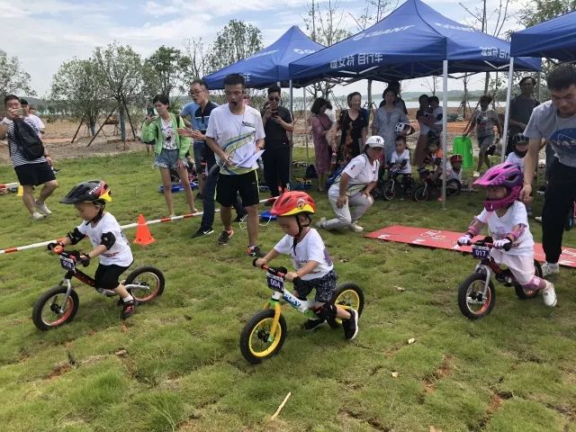 相約圣德保，開啟小騎士綠色騎行之旅